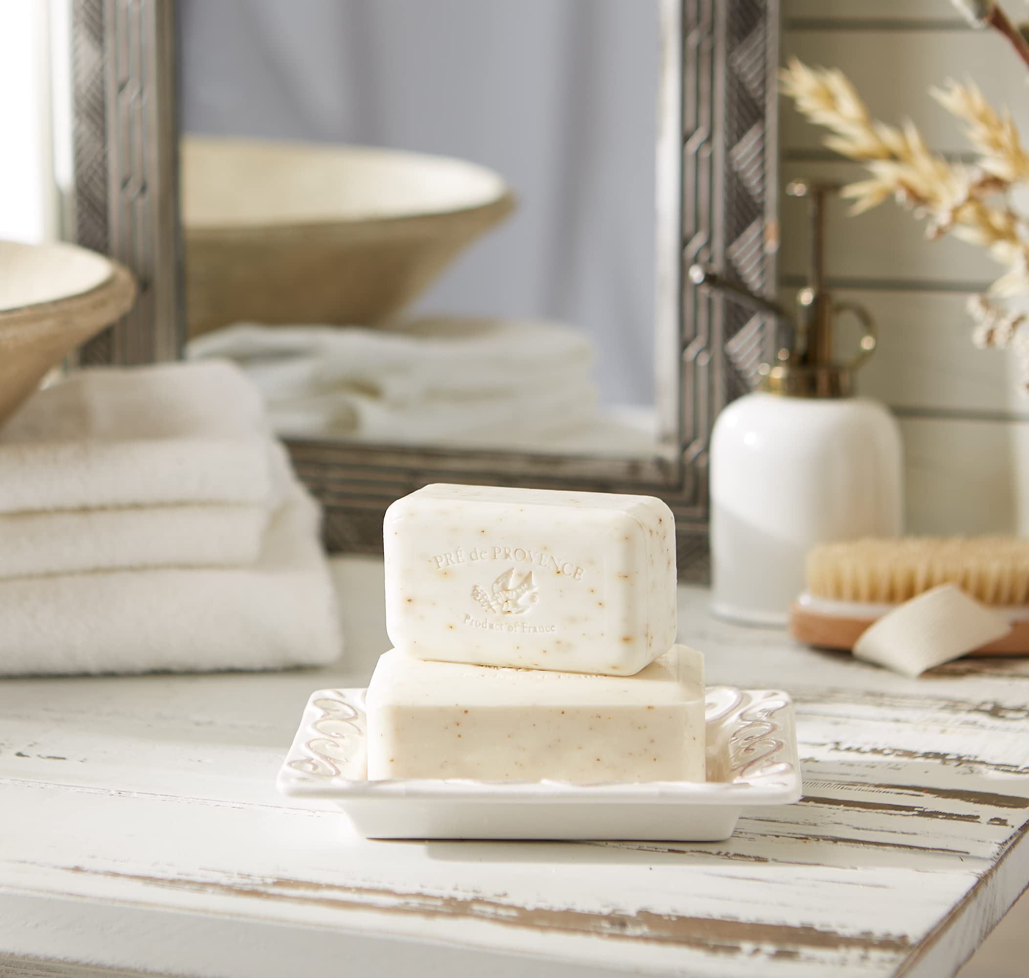 Pre de Provence Artisanal French Soap Bar Enriched with Shea Butter, White Gardenia, 150 Gram